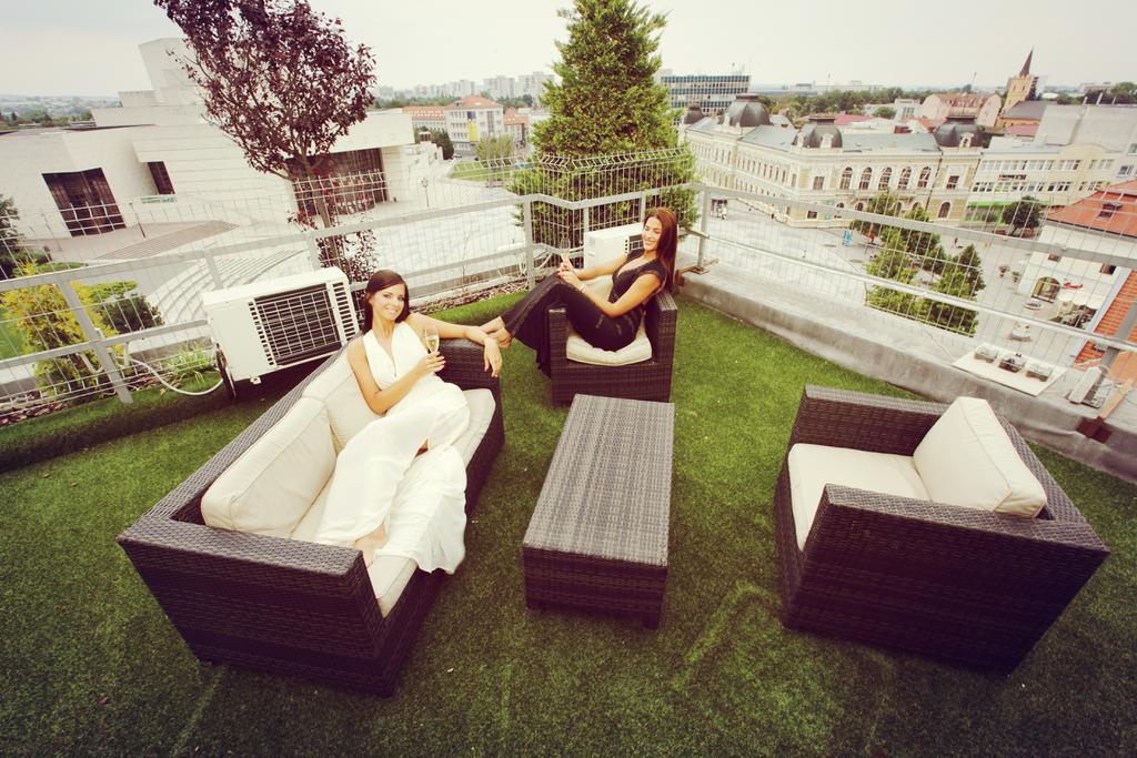 City Hotel Nitra With Free Parking Екстериор снимка