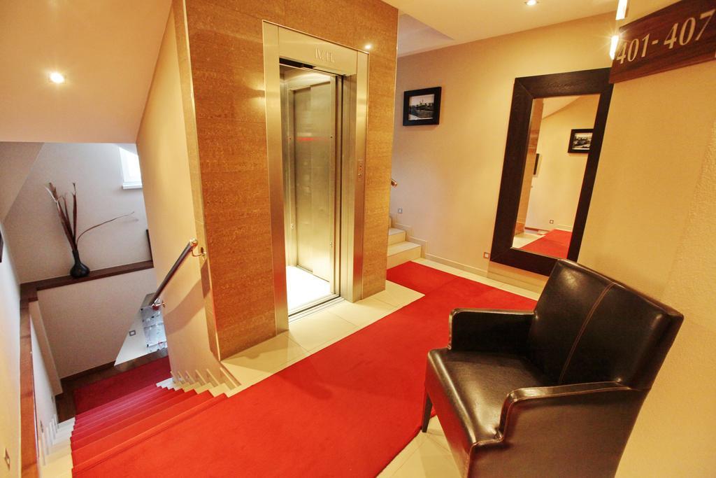 City Hotel Nitra With Free Parking Екстериор снимка