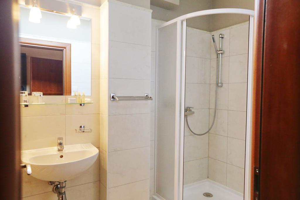 City Hotel Nitra With Free Parking Екстериор снимка